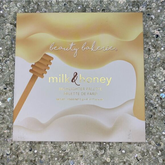 BEAUTY BAKERIE
Milk & Honey Highlighting Palette  - Picture 1 of 6
